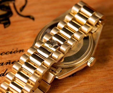 rolex watch case bracelet.